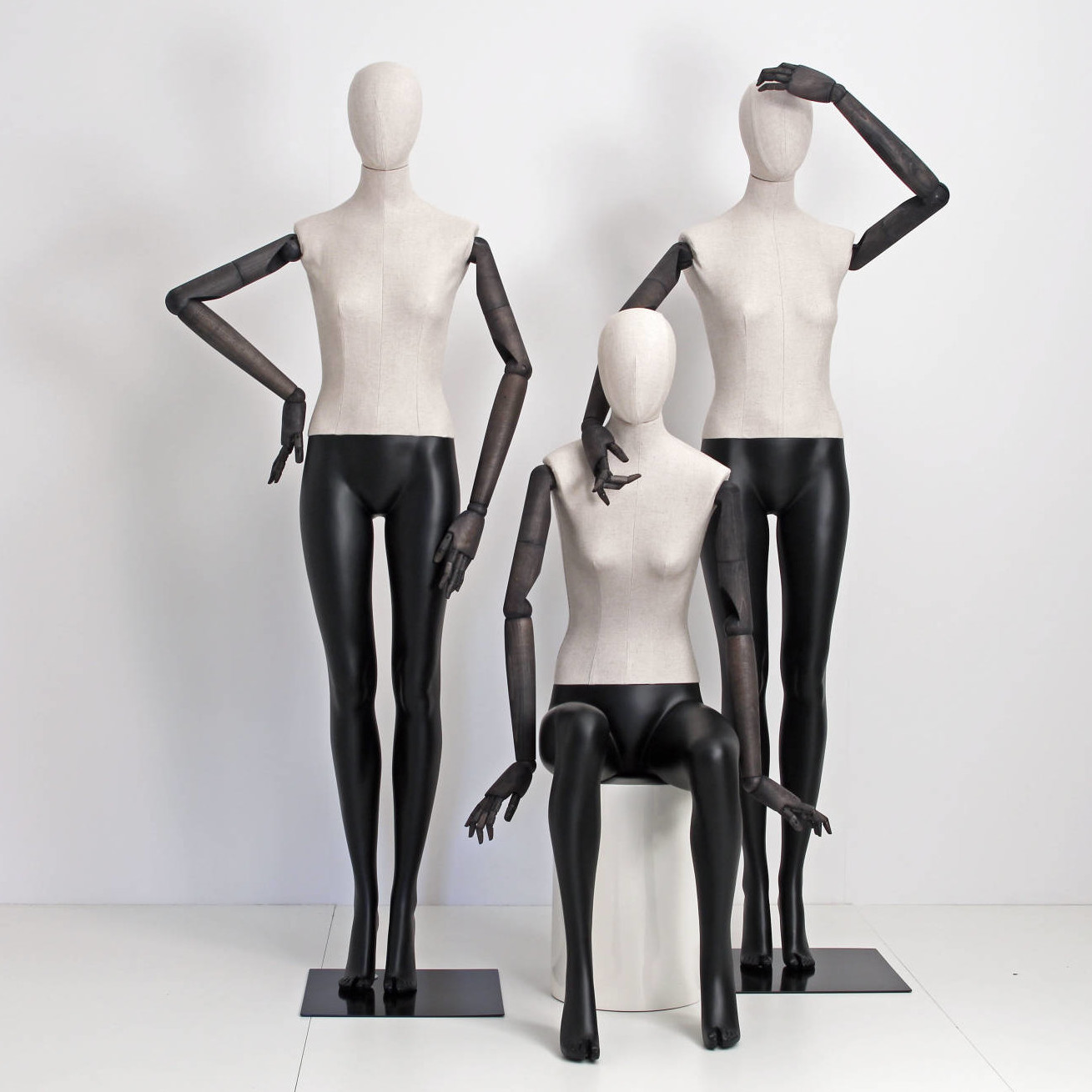 Articulated Wooden Male Hand – Mannequin Madness