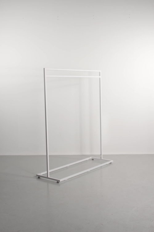 fair stand in white. Can also be used in clothing stores or in the home wardrobe