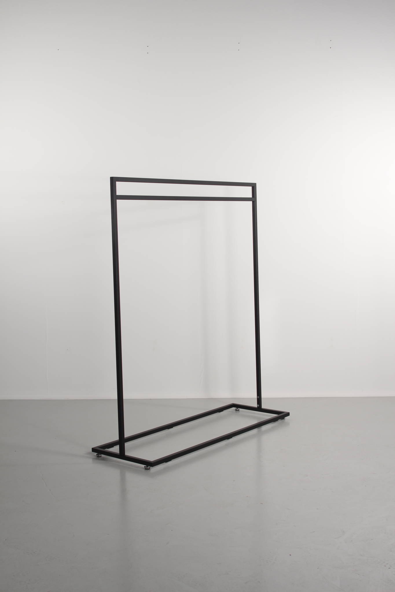 Clothes rack, black, without bottom plate | European Mannequins