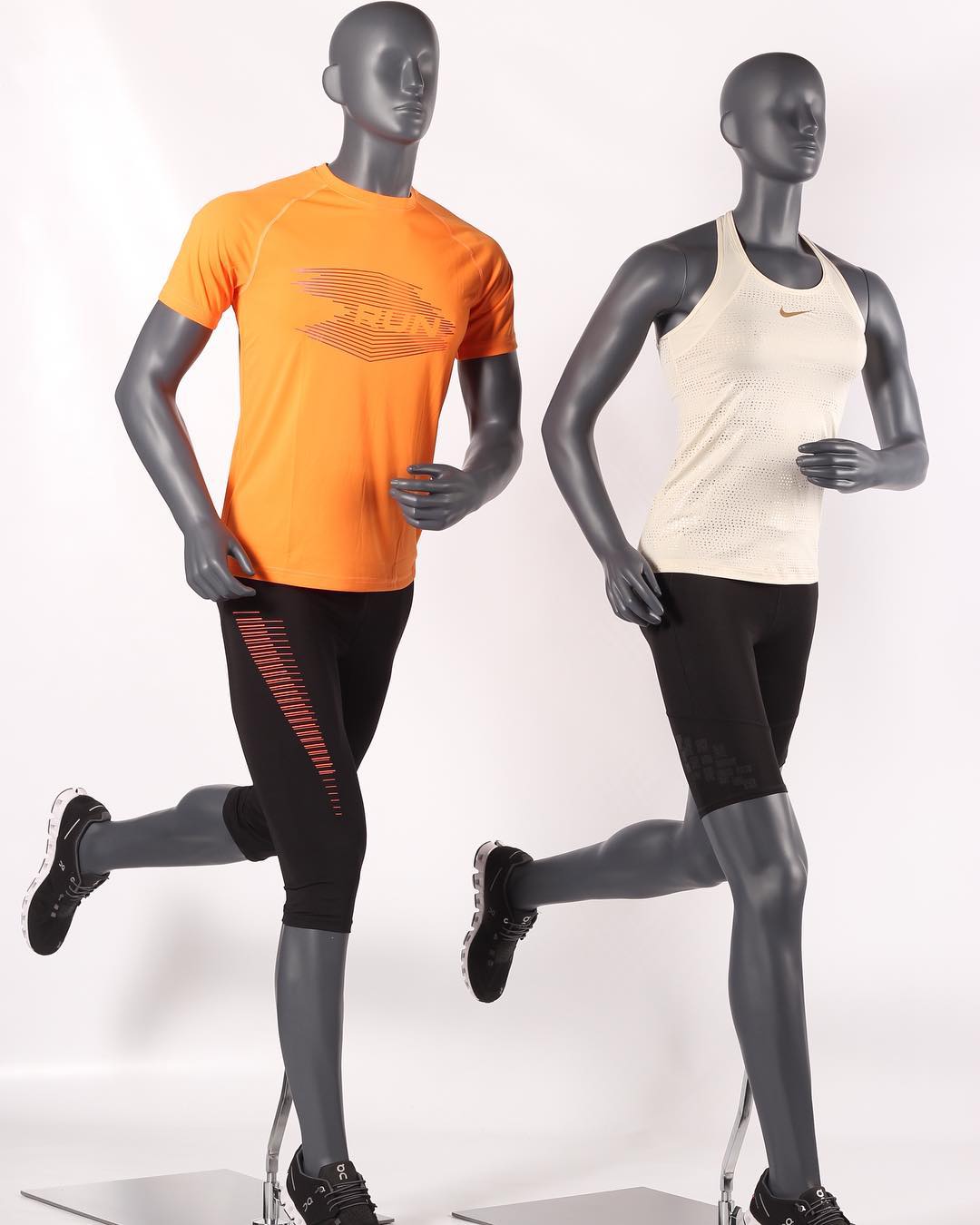Løbende sports mannequiner