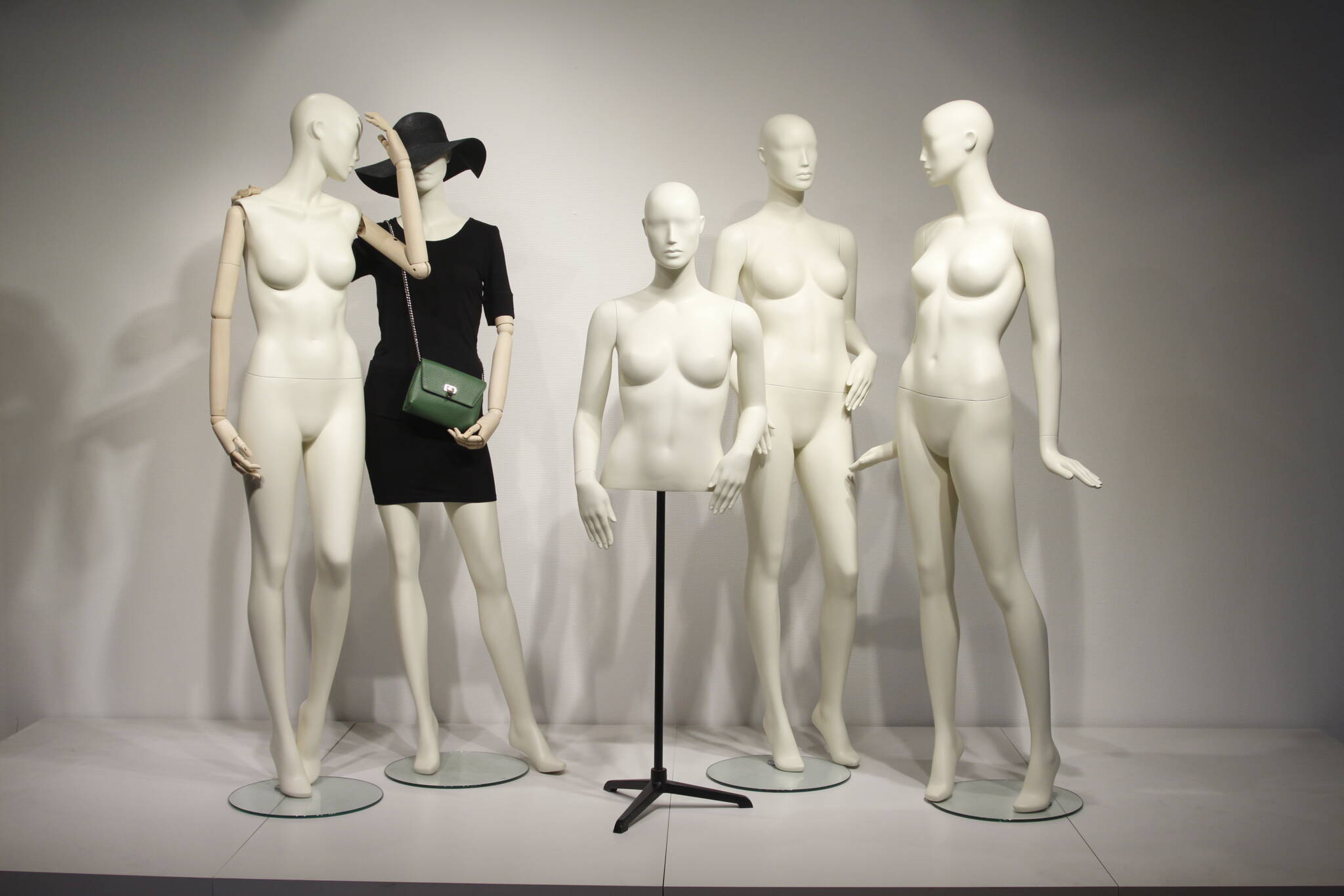 Design mannequin kollektion i størrelse 38