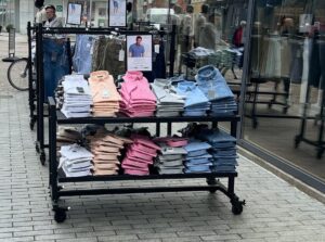 gadeborde med 2 bordplader